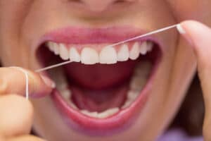 how to floss correctly